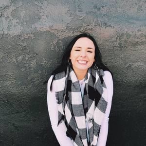 Meet your Posher, Abby